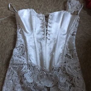 dream girl white corset